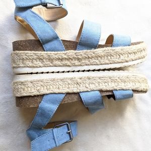 Universal Thread Platform Sandal 6.5 Women's Blue